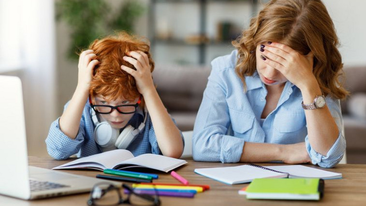 Kinder Vor Dem Bildschirm 9 Tipps Für Gestresste Eltern 