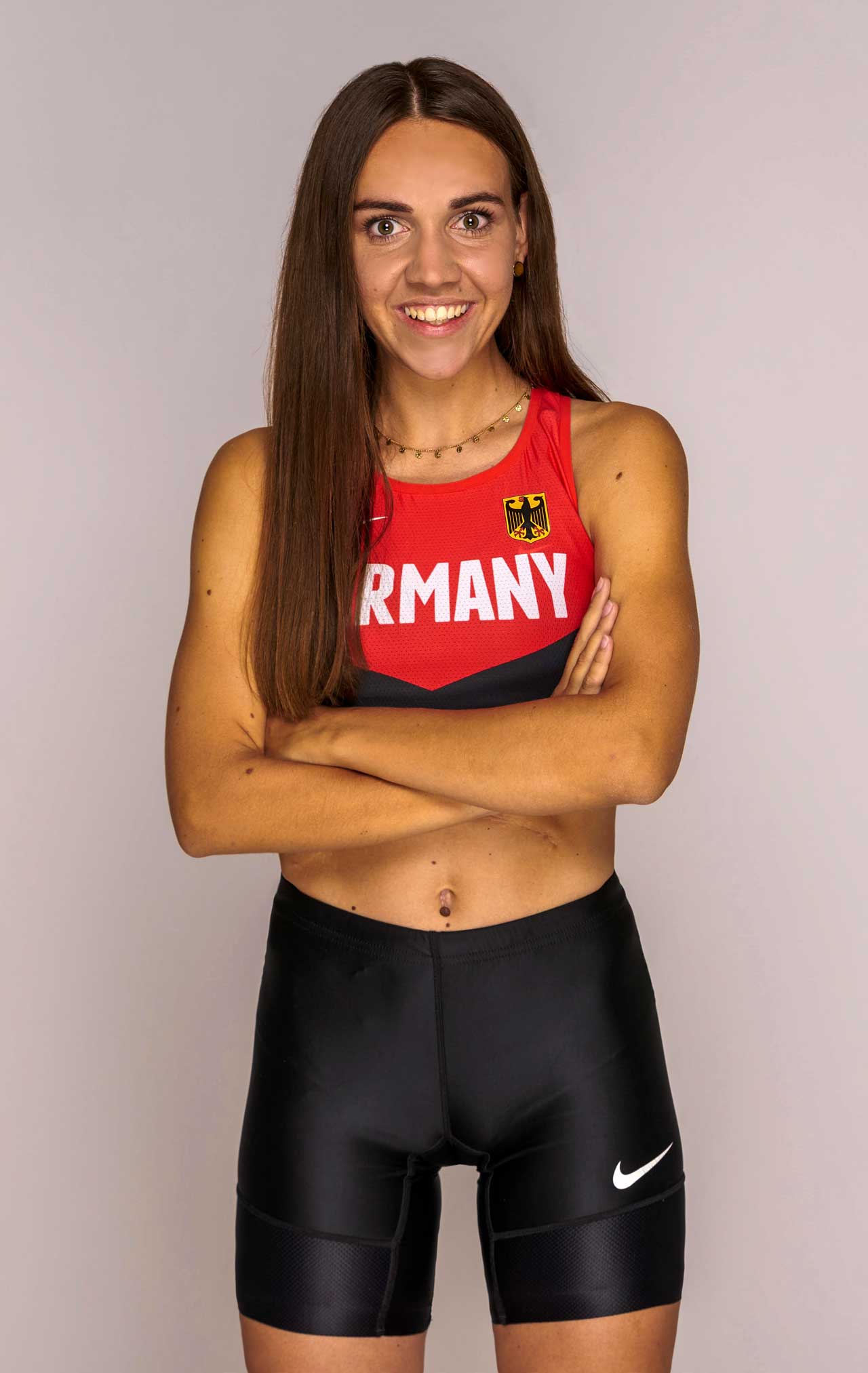 Portraitfoto von Leichtathletin Bera Wierhake